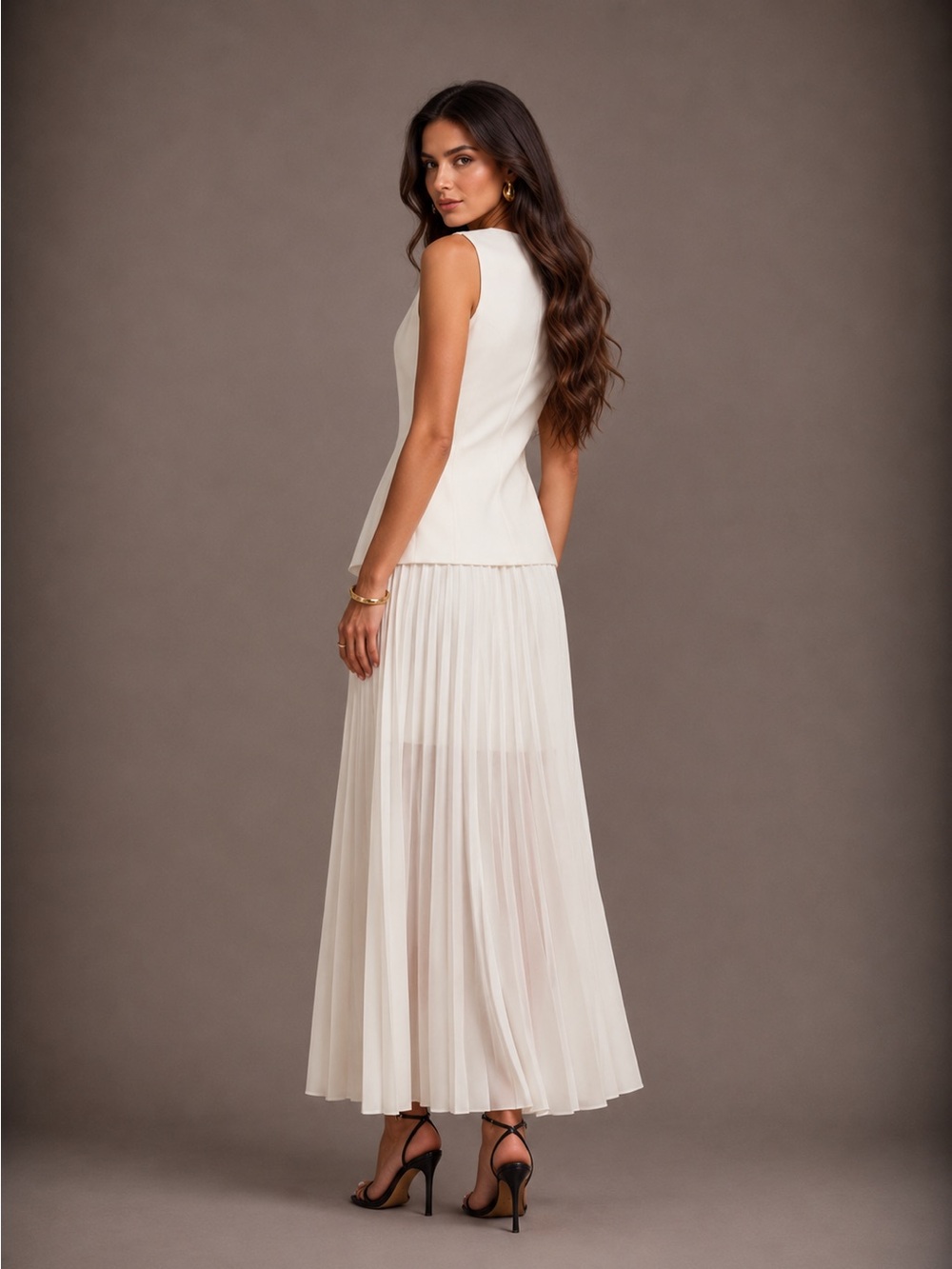 Commense White Button Vest - Picture 2 of 4